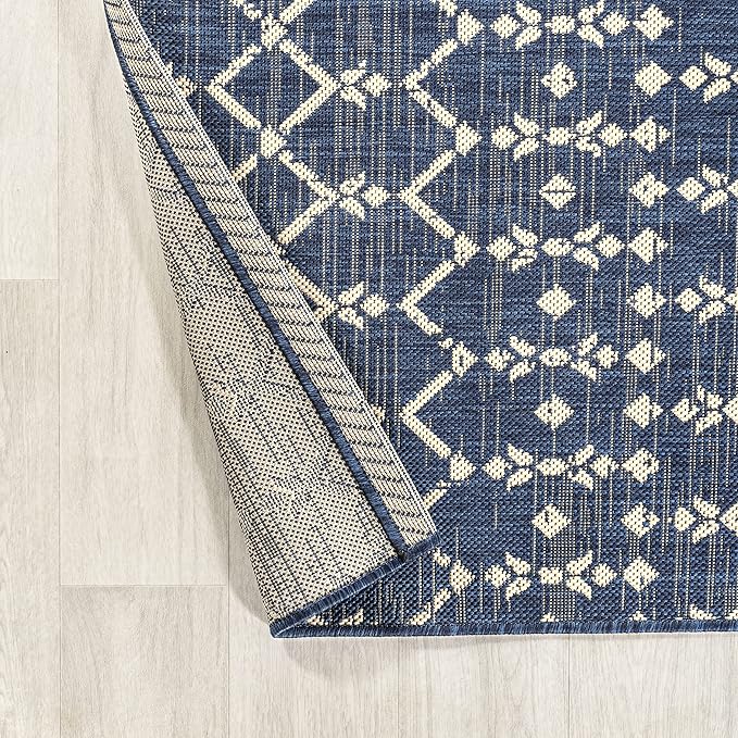 JONATHAN Y SMB108K-9R Ourika Moroccan Geometric Textured Weave Navy/Beige 9' Round Indoor/Outdoor Area Rug, Pet Friendly, Non-Shedding, Stain Resistant, Easy-Cleaning for Backyard, Patio, Porch